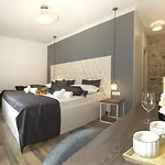 Aspalathos Hotel