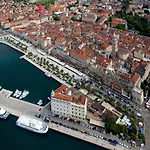 Aspalathos Hotel