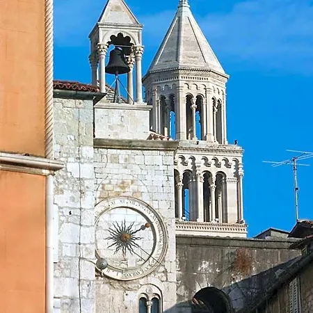 Aspalathos Split